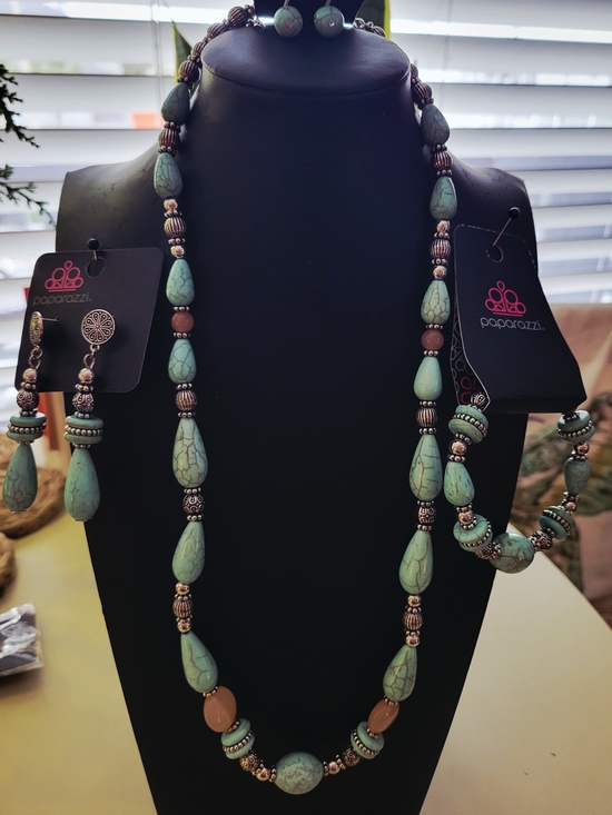 paparazzi Jewelry - paparazzi Turquoise Beaded Necklace and Bracelet Set with Silver Accents